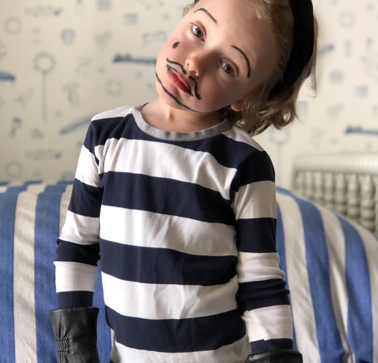 Here Are Five Easy Last-Minute Halloween Costumes For Your Kids